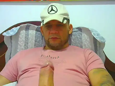 Snapshot of altenori chatting on April 21, 2026, 10:16 pm altenori online show from April 21, 2026, 10:16 pm