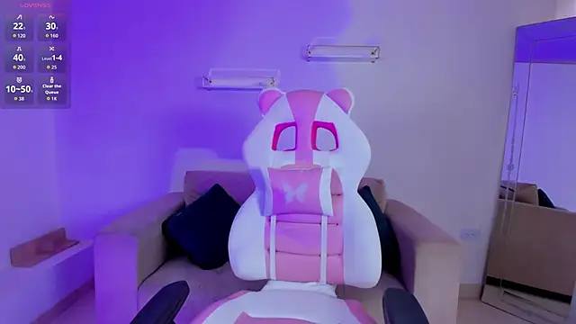 Snapshot of april_smiith1 chatting on April 6, 2026, 12:28 pm april smiith1 online show from April 6, 2026, 12:28 pm