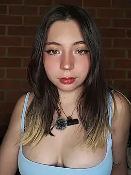 Snapshot of Petite_CherryX chatting on May 29, 2026, 1:55 am Petite CherryX online show from May 29, 2026, 1:55 am
