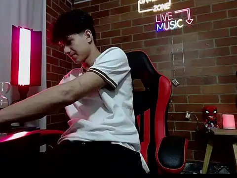 Kurtt   online show from March 28, 2026, 5:41 am