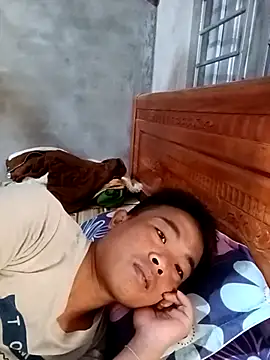 boy-pho- online show from March 29, 2026, 1:51 am