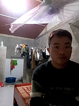 boy-pho- online show from March 23, 2026, 12:05 pm