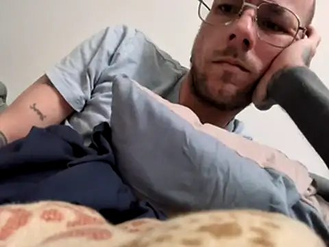 PleasingZaneFuryXXX online show from April 21, 2026, 9:43 pm