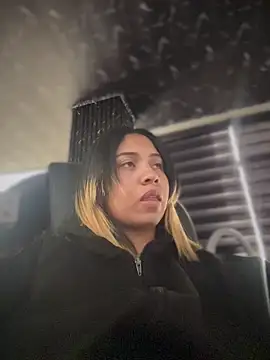 Laila LS online show from March 31, 2026, 1:13 pm