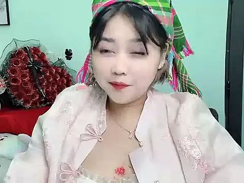 Snapshot of Nhanlu009 chatting on March 22, 2026, 9:11 am Nhanlu009 online show from March 22, 2026, 9:11 am