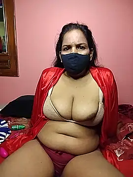 Snapshot of Rashilii_Bhabi chatting on July 28, 2026, 8:52 pm Rashilii Bhabi online show from July 28, 2026, 8:52 pm