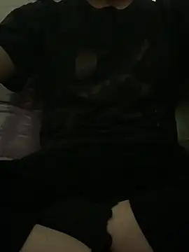 tieuvy6 online show from April 3, 2026, 12:39 am