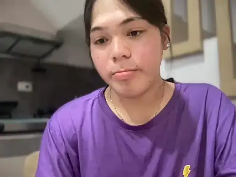 tastelikesugar19 online show from April 4, 2026, 5:47 am