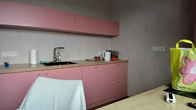 jinooox online show from April 2, 2026, 8:43 am