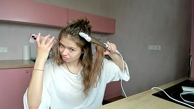 jinooox online show from April 3, 2026, 8:54 am