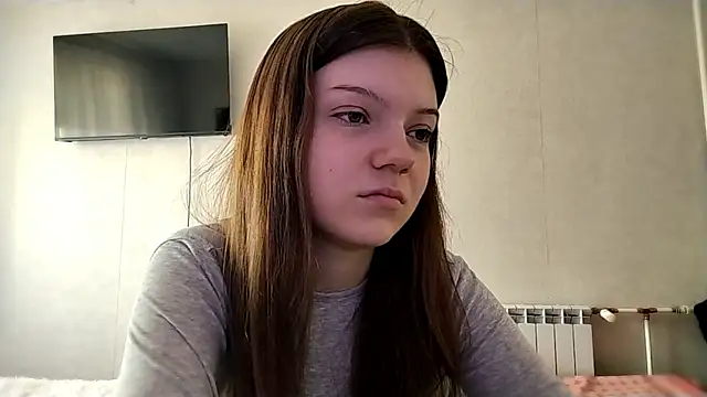 Snapshot of Helgawithyou chatting on April 2, 2026, 1:29 pm Helgawithyou online show from April 2, 2026, 1:29 pm