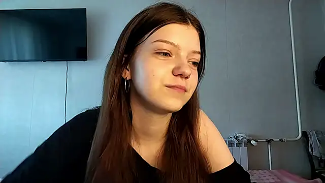 Snapshot of Helgawithyou chatting on April 10, 2026, 1:40 pm Helgawithyou online show from April 10, 2026, 1:40 pm