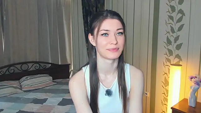 Snapshot of JulissaLipoma chatting on May 1, 2026, 7:24 am JulissaLipoma online show from May 1, 2026, 7:24 am