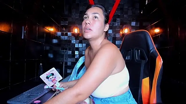 SammyEvanns  online show from March 19, 2026, 2:11 am