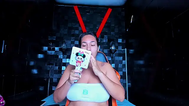 SammyEvanns  online show from April 6, 2026, 1:23 am