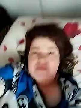 ViktoriaToytor55 online show from April 15, 2026, 4:51 am