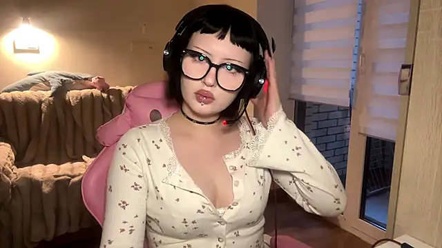 Snapshot of Setty_Asky chatting on March 19, 2026, 12:38 pm Setty Asky online show from March 19, 2026, 12:38 pm