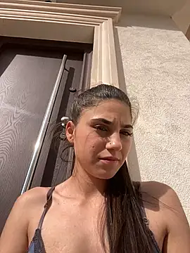 valery evan online show from April 9, 2026, 7:03 am