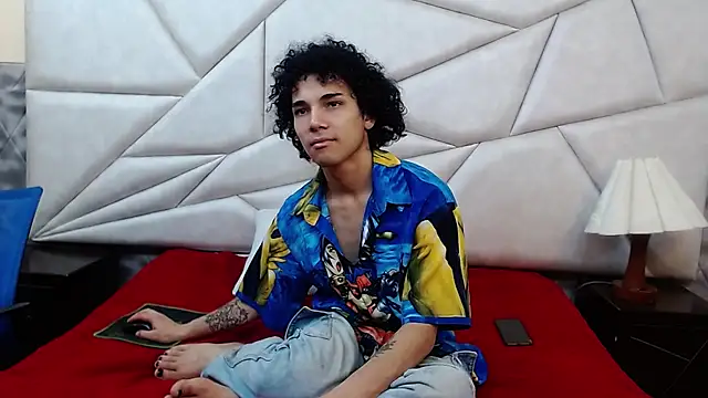 Nyx and Arian online show from April 10, 2026, 1:34 am