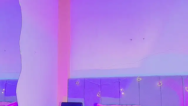 LiiaaGenner online show from April 1, 2026, 6:16 pm