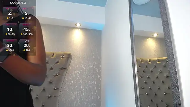 Jorinde Sexy online show from March 30, 2026, 4:47 am