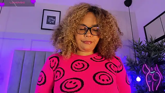 Snapshot of DakotaHarrison chatting on April 11, 2026, 11:47 am DakotaHarrison online show from April 11, 2026, 11:47 am