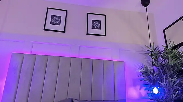 Snapshot of DakotaHarrison chatting on April 1, 2026, 11:55 am DakotaHarrison online show from April 1, 2026, 11:55 am