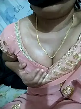 Snapshot of PriyankaSuthhar chatting on March 30, 2026, 6:42 pm PriyankaSuthhar online show from March 30, 2026, 6:42 pm