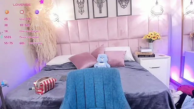 Honney Taylor online show from April 10, 2026, 8:27 pm