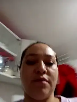 SabrinaVantress online show from April 1, 2026, 5:10 pm