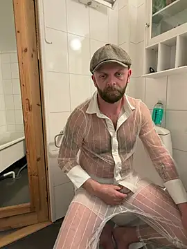 mrmoi1234 online show from March 29, 2026, 10:11 pm