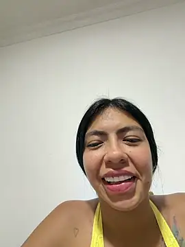 Noa rousse01 online show from April 1, 2026, 7:11 pm