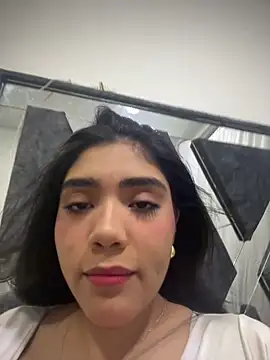 samatha swet online show from March 28, 2026, 2:23 am