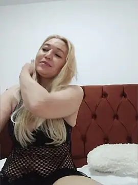 LexaVelure online show from March 27, 2026, 11:22 am