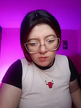 Snapshot of Gigi_hart7 chatting on June 2, 2026, 3:50 am Gigi hart7 online show from June 2, 2026, 3:50 am