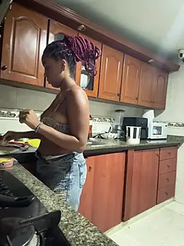 Kloe rousse01 online show from April 5, 2026, 9:27 am