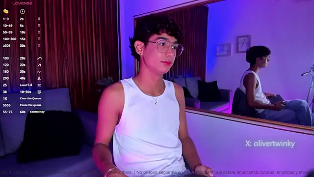 Oliver20   online show from April 12, 2026, 4:49 am