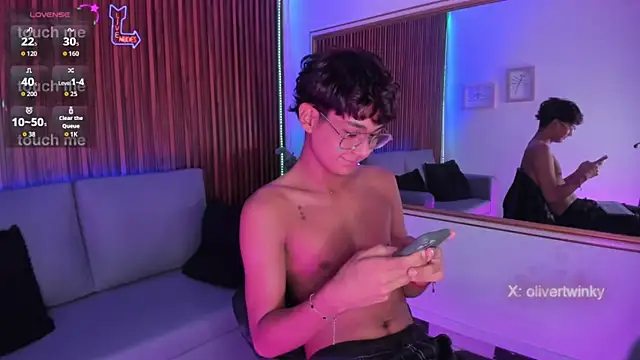 Oliver20   online show from March 28, 2026, 4:57 am