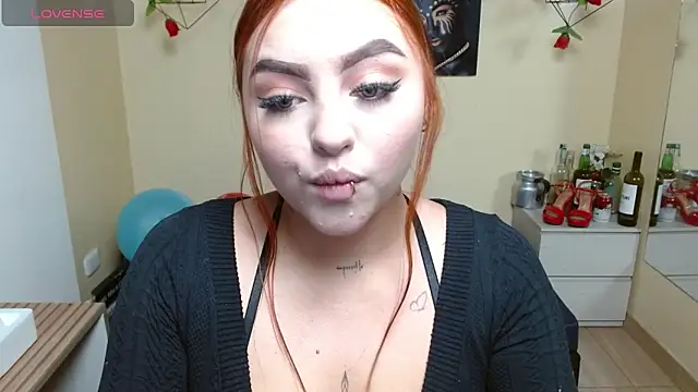 Snapshot of Miley_Clarck chatting on April 20, 2026, 1:03 pm Miley Clarck online show from April 20, 2026, 1:03 pm