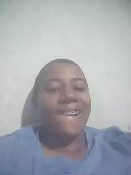 guiiiifhopo online show from July 17, 2026, 11:13 pm