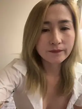 Snapshot of top1116 chatting on April 3, 2026, 1:28 pm top1116 online show from April 3, 2026, 1:28 pm