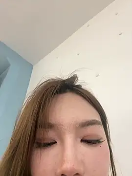 leilei998 online show from March 31, 2026, 1:24 pm