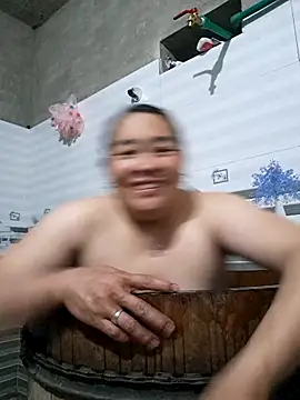 Nin-anna online show from April 15, 2026, 11:38 am