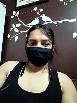 Snapshot of REENA-STRIP chatting on April 26, 2026, 8:00 am REENA-STRIP online show from April 26, 2026, 8:00 am