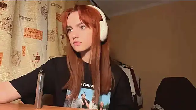 alisaonlyforu online show from April 9, 2026, 4:03 am