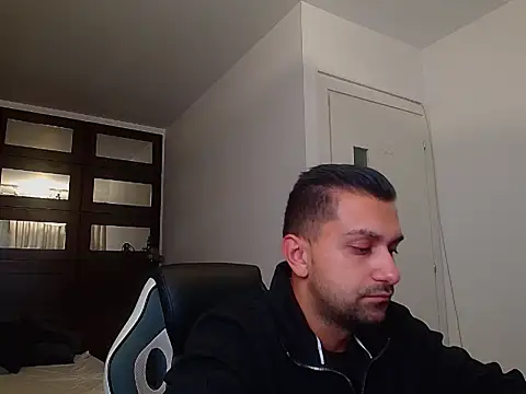 Snapshot of BryceReign chatting on May 21, 2026, 4:21 am BryceReign online show from May 21, 2026, 4:21 am