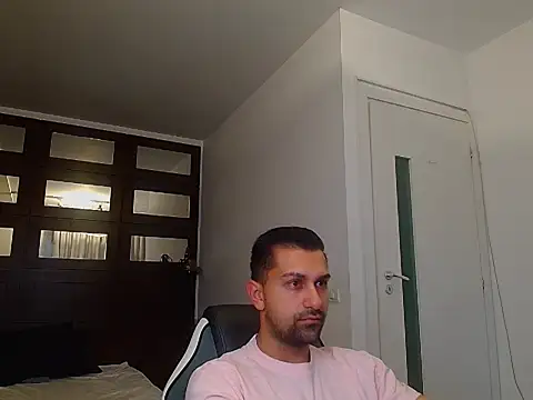 Snapshot of BryceReign chatting on May 25, 2026, 4:34 am BryceReign online show from May 25, 2026, 4:34 am
