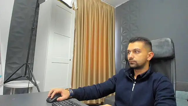 BryceReign online show from March 26, 2026, 5:39 am