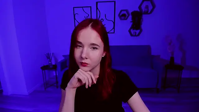 MarilynFire online show from June 21, 2026, 5:13 am