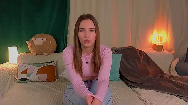 Snapshot of KarriDunman chatting on April 10, 2026, 12:34 pm KarriDunman online show from April 10, 2026, 12:34 pm